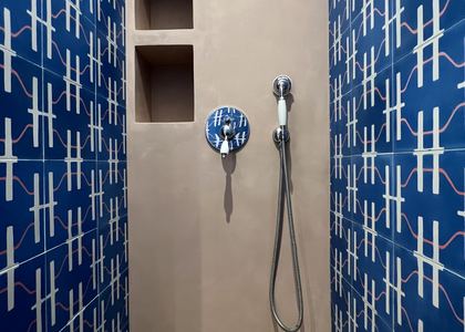 Douche résine carreaux ciment